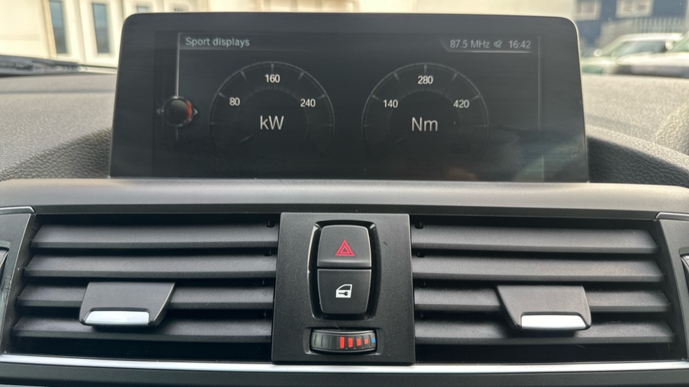 BMW M2 2dr DCT Petrol Coupe - Image 51