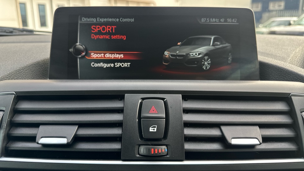 BMW M2 2dr DCT Petrol Coupe - Image 54