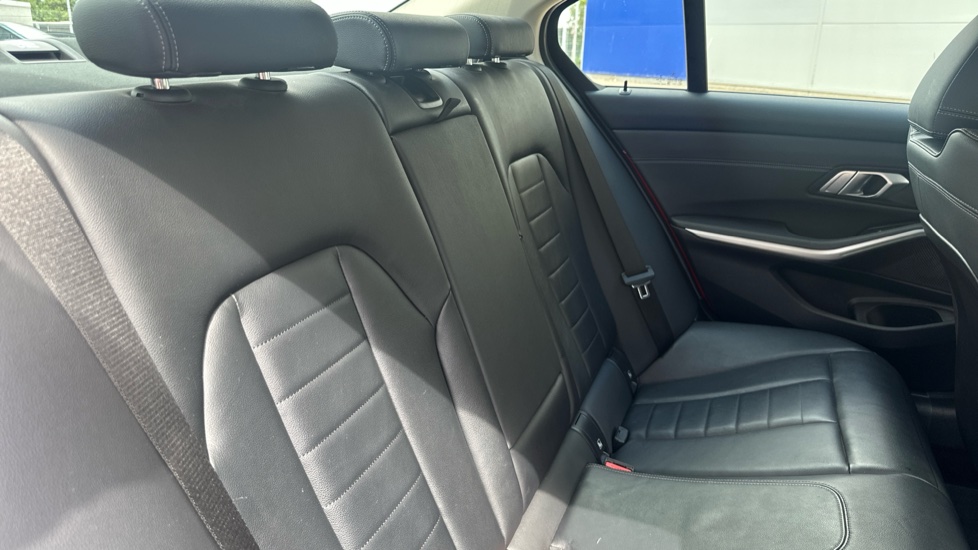 BMW 3 Series 330i Sport 4dr Step Auto Petrol Saloon - Image 12