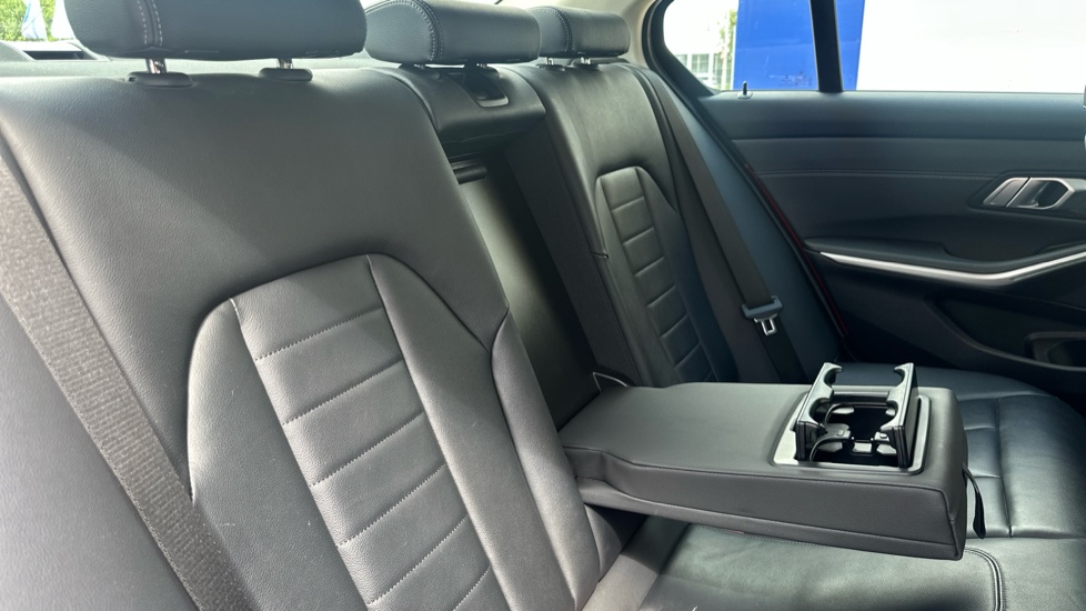 BMW 3 Series 330i Sport 4dr Step Auto Petrol Saloon - Image 26