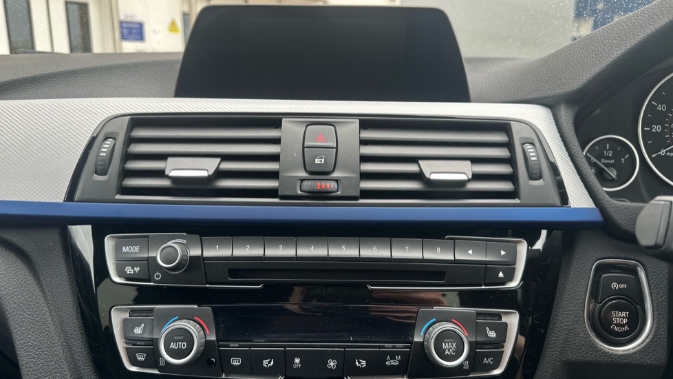 BMW 3 Series 320d M Sport 5dr Step Auto Diesel Estate - Image 8