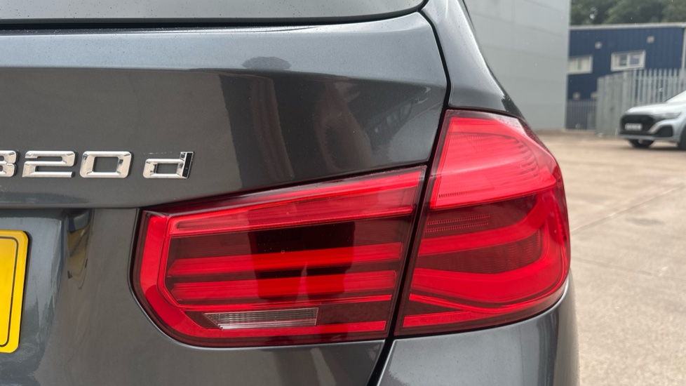 BMW 3 Series 320d M Sport 5dr Step Auto Diesel Estate - Image 22