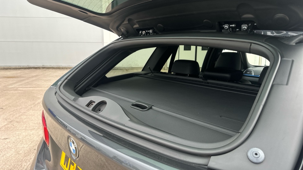 BMW 3 Series 320d M Sport 5dr Step Auto Diesel Estate - Image 26