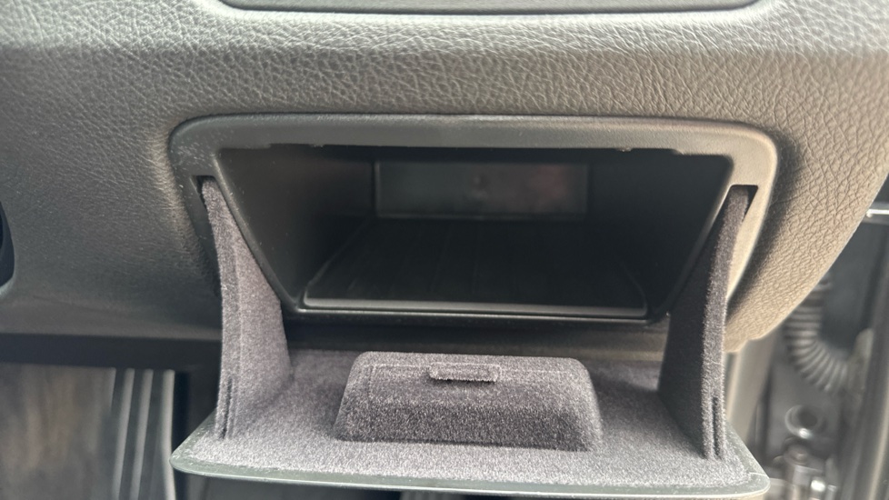 BMW 3 Series 320d M Sport 5dr Step Auto Diesel Estate - Image 31