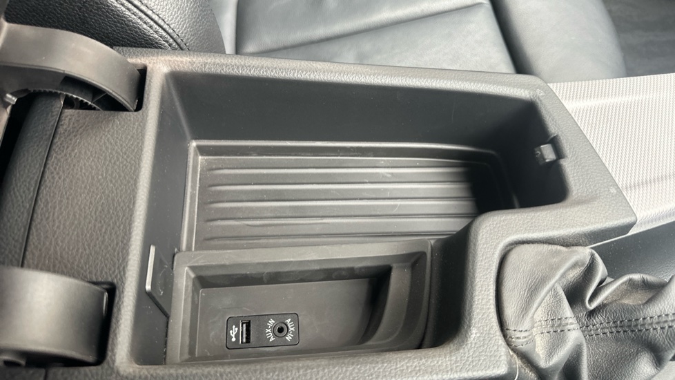 BMW 3 Series 320d M Sport 5dr Step Auto Diesel Estate - Image 36