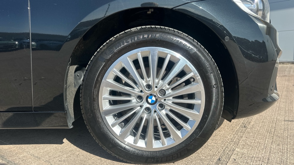 BMW 2 Series 218d Luxury 5dr Step Auto Diesel Hatchback - Image 14