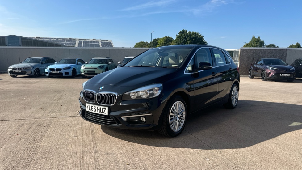 BMW 2 Series 218d Luxury 5dr Step Auto Diesel Hatchback - Image 25