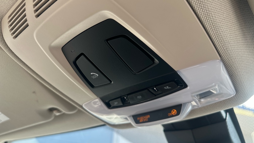 BMW 2 Series 218d Luxury 5dr Step Auto Diesel Hatchback - Image 34