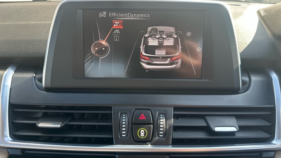 BMW 2 Series 218d Luxury 5dr Step Auto Diesel Hatchback - Image 38