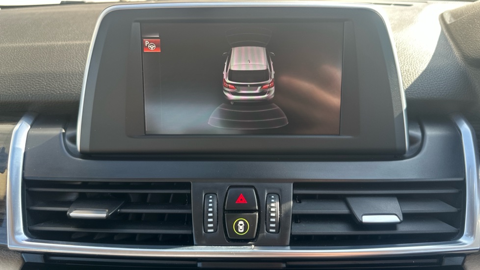 BMW 2 Series 218d Luxury 5dr Step Auto Diesel Hatchback - Image 52