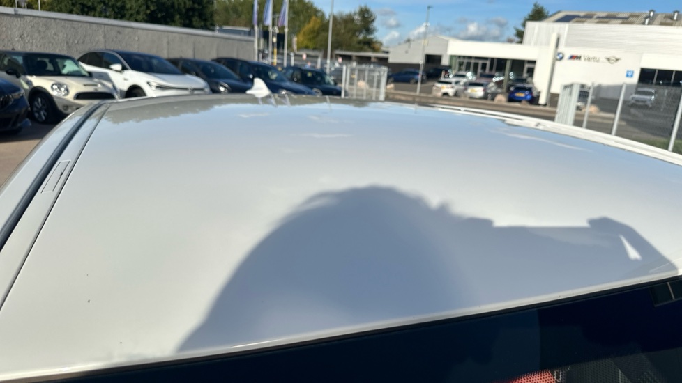 BMW 1 Series 118i [136] M Sport 5dr [Live Cockpit Pro/Pro pk] Petrol Hatchback - Image 21