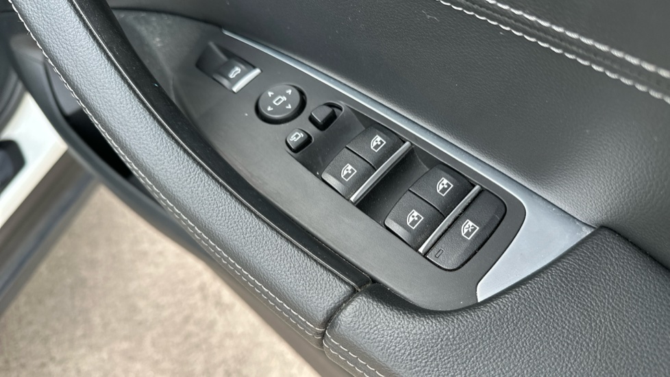 BMW X3 xDrive20d xLine 5dr Step Auto Diesel Estate - Image 31