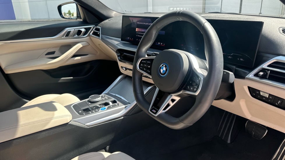 BMW i4 250kW eDrive40 M Sport 83.9kWh 5dr Auto [Pro Pack] Electric Hatchback - Image 6