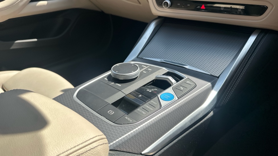 BMW i4 250kW eDrive40 M Sport 83.9kWh 5dr Auto [Pro Pack] Electric Hatchback - Image 10