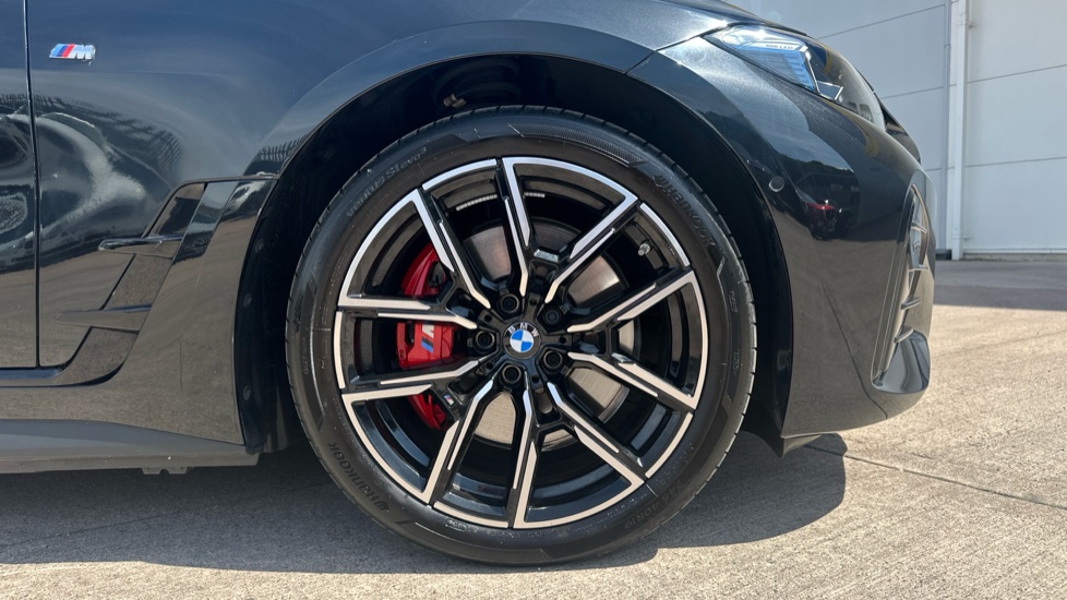 BMW i4 250kW eDrive40 M Sport 83.9kWh 5dr Auto [Pro Pack] Electric Hatchback - Image 14