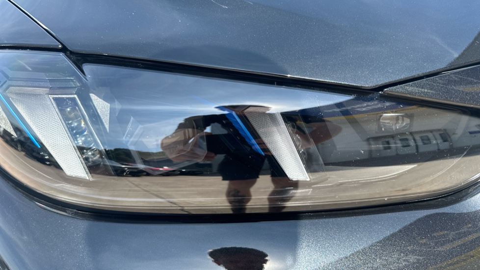 BMW i4 250kW eDrive40 M Sport 83.9kWh 5dr Auto [Pro Pack] Electric Hatchback - Image 23