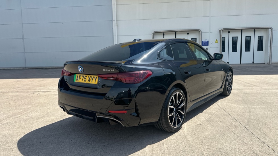 BMW i4 250kW eDrive40 M Sport 83.9kWh 5dr Auto [Pro Pack] Electric Hatchback - Image 24