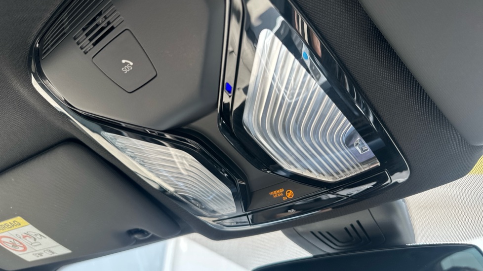 BMW i4 250kW eDrive40 M Sport 83.9kWh 5dr Auto [Pro Pack] Electric Hatchback - Image 33