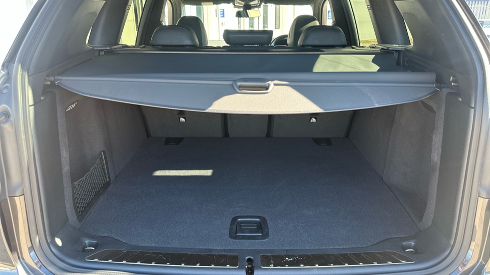 BMW iX3 210kW M Sport Pro 80kWh 5dr Auto Electric Estate - Image 13