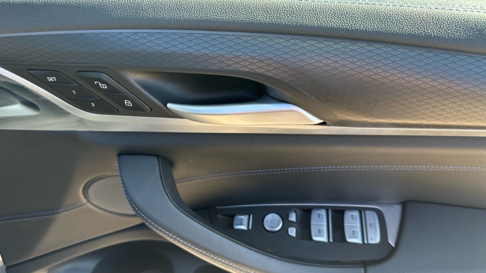 BMW iX3 210kW M Sport Pro 80kWh 5dr Auto Electric Estate - Image 33