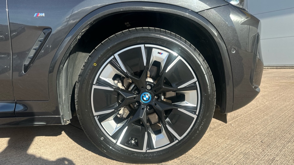 BMW iX3 210kW M Sport Pro 80kWh 5dr Auto Electric Estate - Image 14