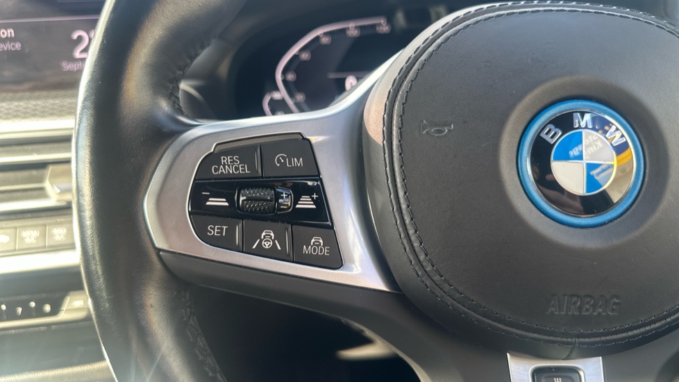 BMW iX3 210kW M Sport Pro 80kWh 5dr Auto Electric Estate - Image 17