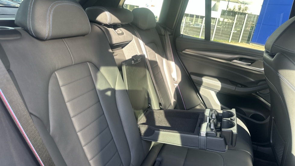 BMW iX3 210kW M Sport Pro 80kWh 5dr Auto Electric Estate - Image 28