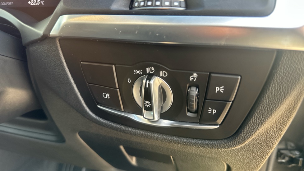 BMW iX3 210kW M Sport Pro 80kWh 5dr Auto Electric Estate - Image 31