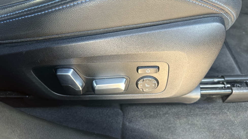BMW iX3 210kW M Sport Pro 80kWh 5dr Auto Electric Estate - Image 34