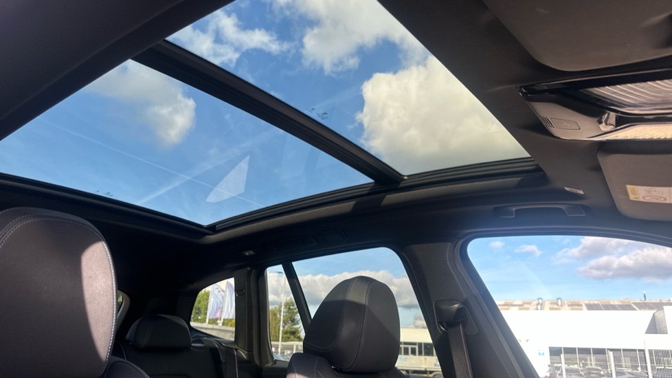 BMW iX3 210kW M Sport Pro 80kWh 5dr Auto Electric Estate - Image 37