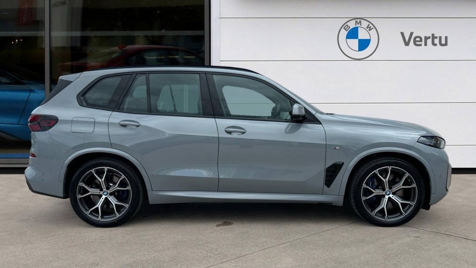 BMW X5 xDrive50e M Sport 5dr Auto [Tech/Pro Pack] Estate - Image 3