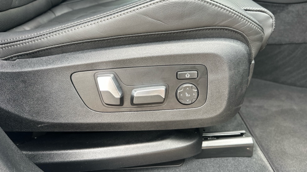 BMW X5 xDrive50e M Sport 5dr Auto [Tech/Pro Pack] Estate - Image 36