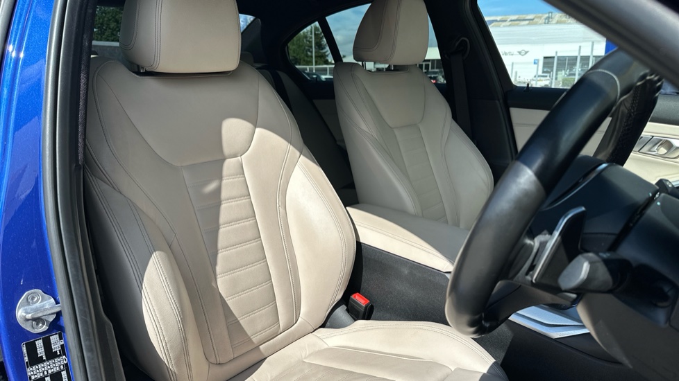 BMW 3 Series 330i M Sport 4dr Step Auto Petrol Saloon - Image 11