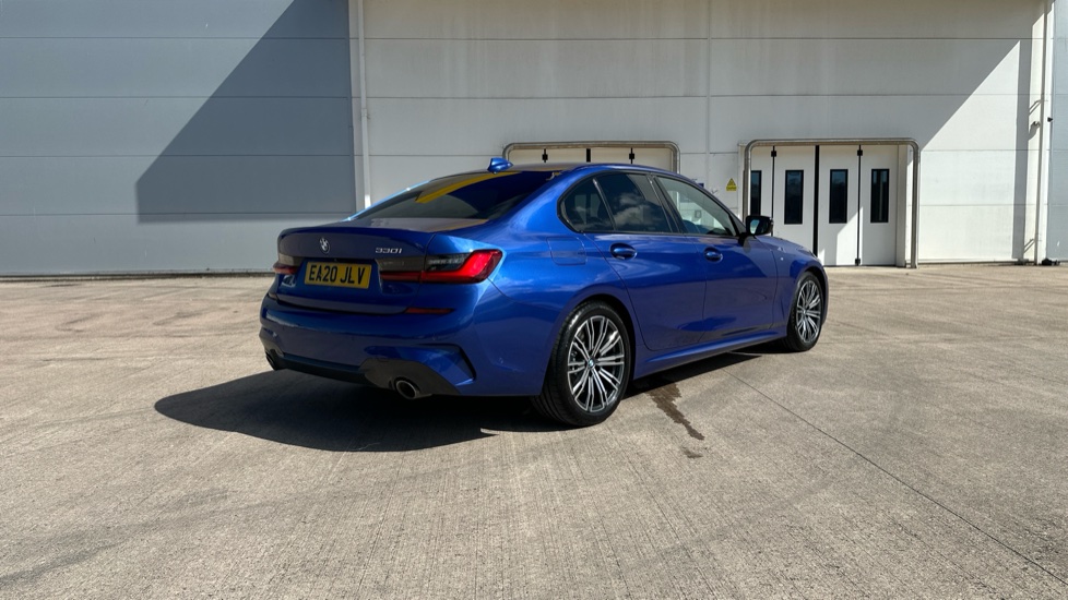 BMW 3 Series 330i M Sport 4dr Step Auto Petrol Saloon - Image 25
