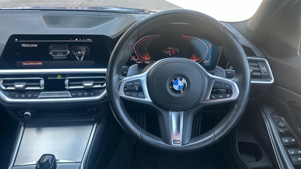 BMW 3 Series 320i M Sport 4dr Step Auto Petrol Saloon - Image 5
