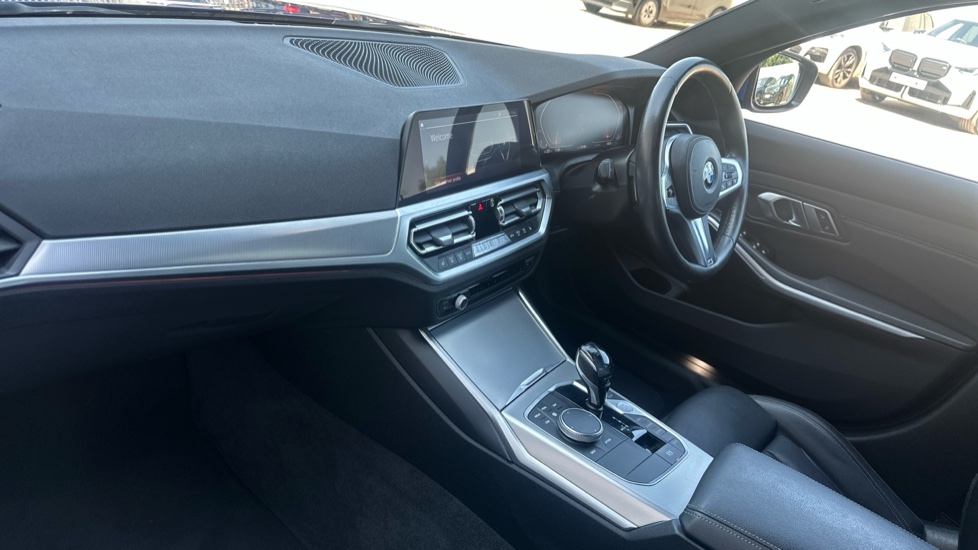 BMW 3 Series 320i M Sport 4dr Step Auto Petrol Saloon - Image 7