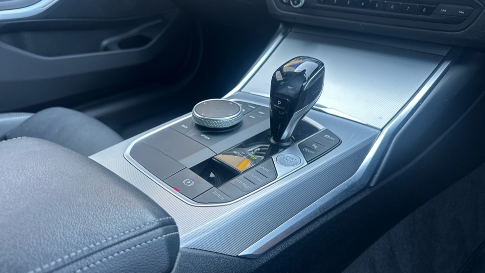 BMW 3 Series 320i M Sport 4dr Step Auto Petrol Saloon - Image 10