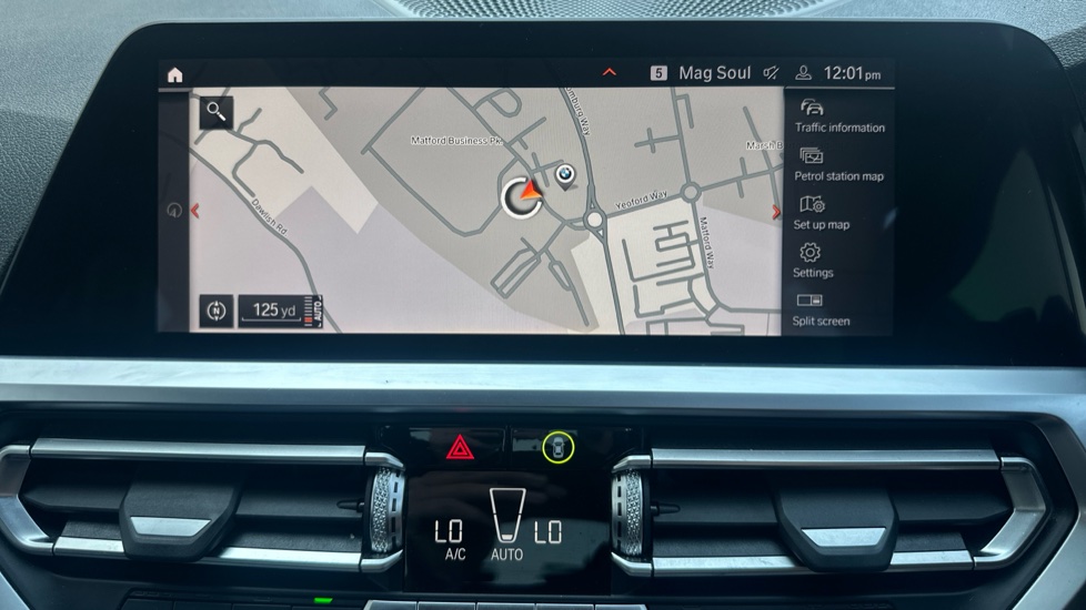 BMW 3 Series 320i M Sport 4dr Step Auto Petrol Saloon - Image 35