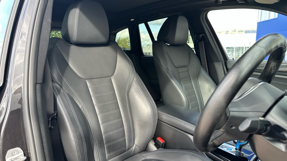 BMW iX3 210kW M Sport Pro 80kWh 5dr Auto Electric Estate - Image 11