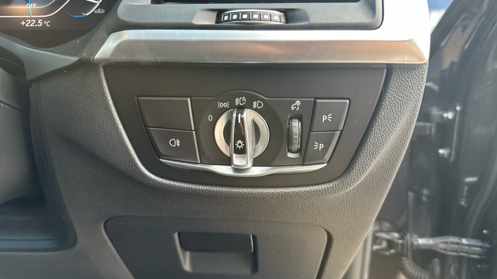 BMW iX3 210kW M Sport Pro 80kWh 5dr Auto Electric Estate - Image 36