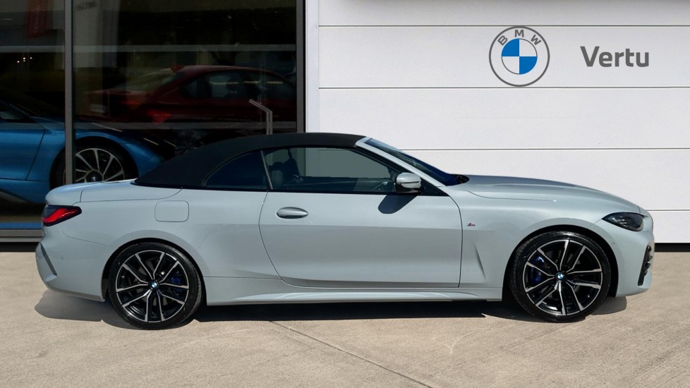 BMW 4 Series 430d MHT M Sport 2dr Step Auto Diesel Convertible - Image 3
