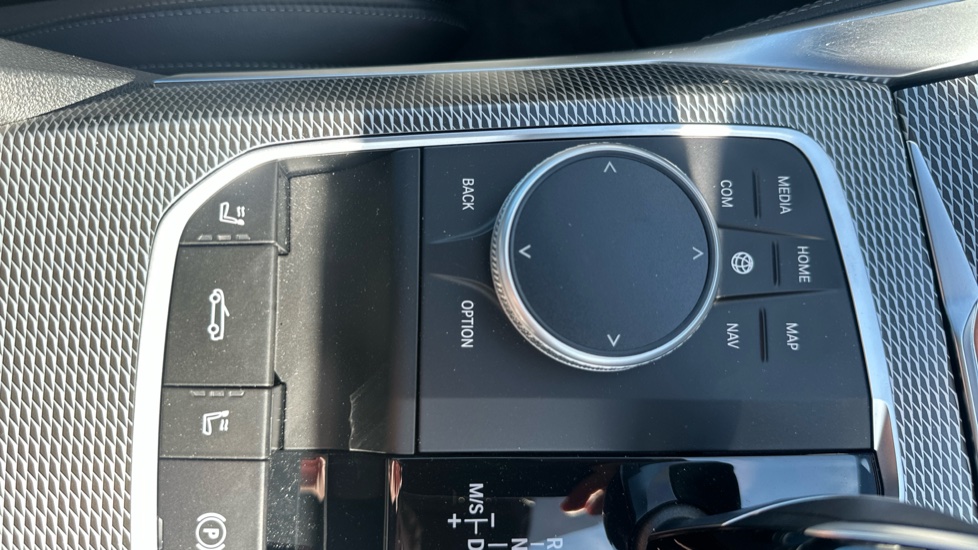 BMW 4 Series 430d MHT M Sport 2dr Step Auto Diesel Convertible - Image 36