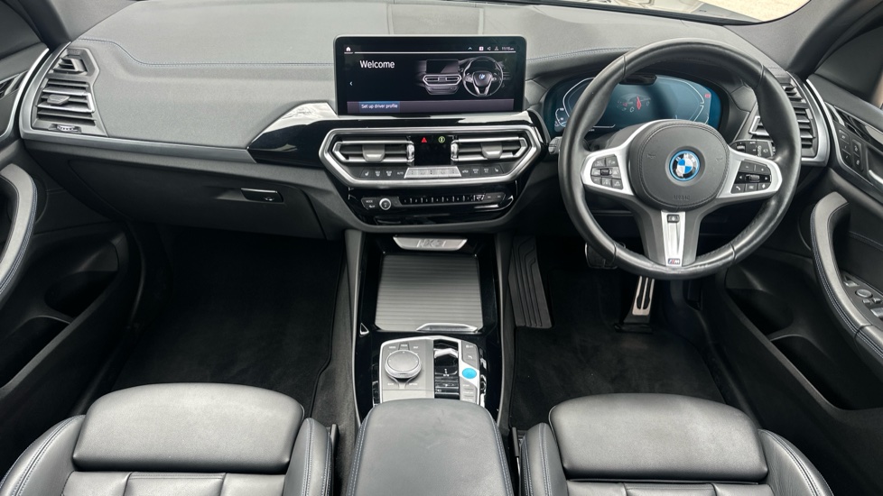 BMW iX3 210kW M Sport 80kWh 5dr Auto Electric Estate - Image 4