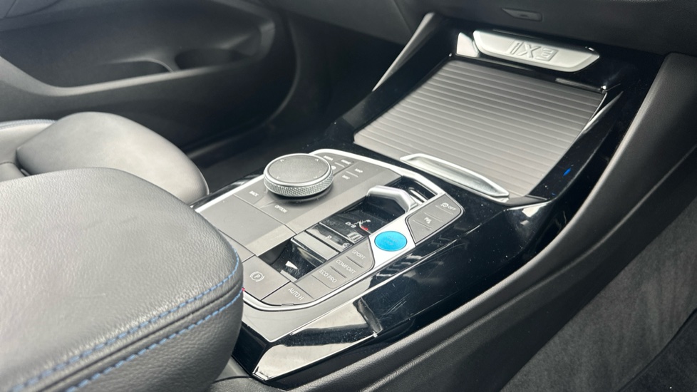 BMW iX3 210kW M Sport 80kWh 5dr Auto Electric Estate - Image 10