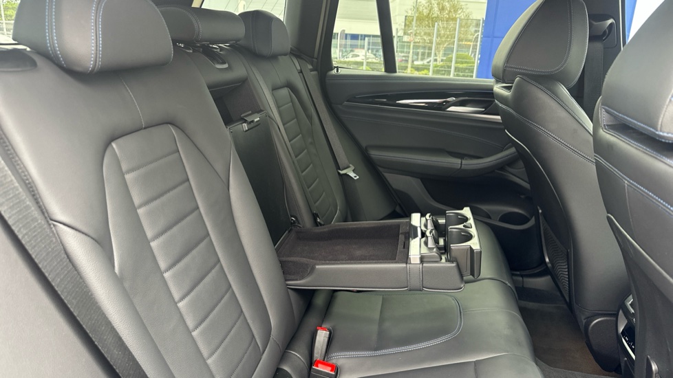 BMW iX3 210kW M Sport 80kWh 5dr Auto Electric Estate - Image 28