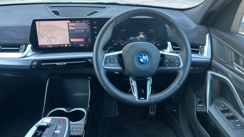 BMW iX2 230kW xDrive30 M Sport 65kWh 5dr Auto [Tech+] Electric Hatchback - Image 5