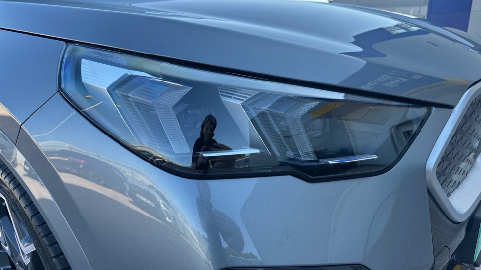 BMW iX2 230kW xDrive30 M Sport 65kWh 5dr Auto [Tech+] Electric Hatchback - Image 23