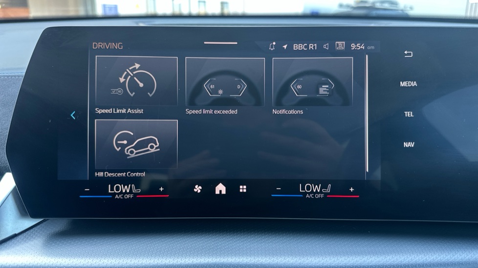 BMW iX2 230kW xDrive30 M Sport 65kWh 5dr Auto [Tech+] Electric Hatchback - Image 40