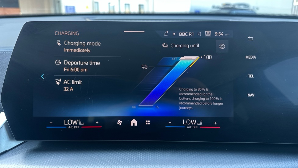 BMW iX2 230kW xDrive30 M Sport 65kWh 5dr Auto [Tech+] Electric Hatchback - Image 43