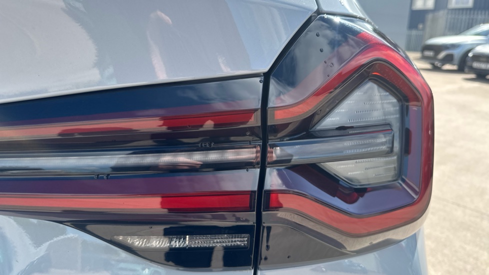 BMW X3 xDrive M40d MHT 5dr Auto Diesel Estate - Image 22